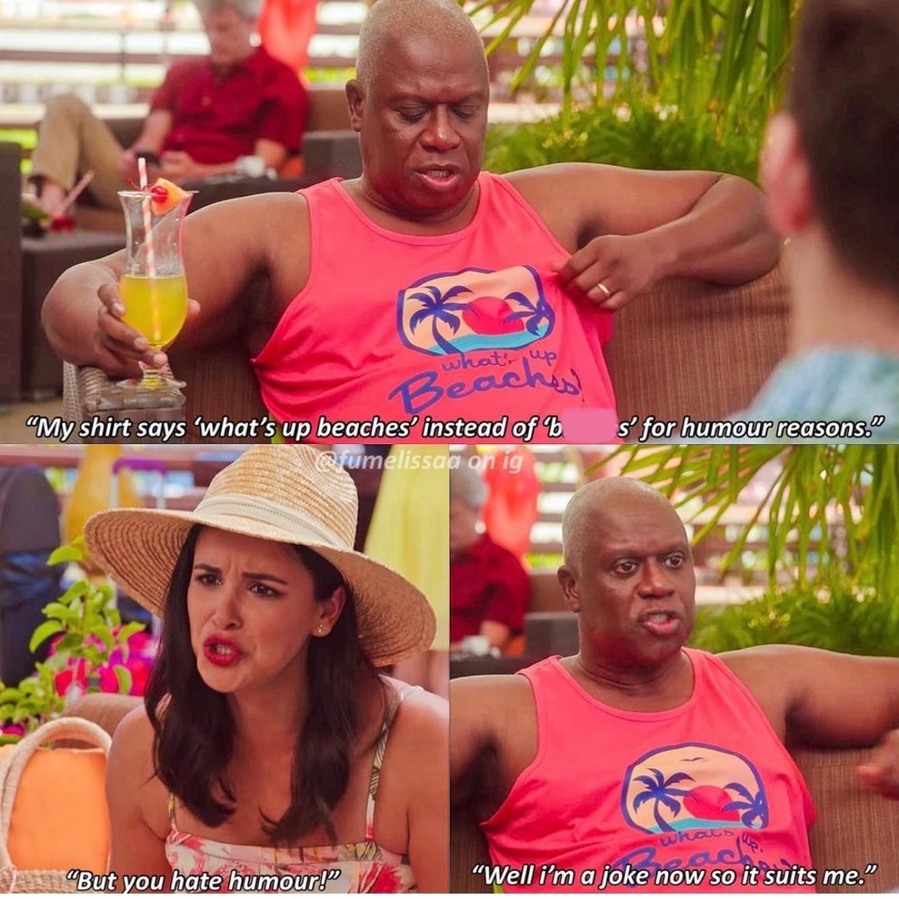 “What’s up, beaches?” women’s short sleeve tee M medium, Brooklyn 99